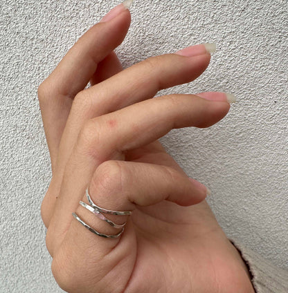 Earth cracks slim wave