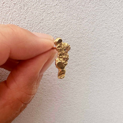 Scratchy unique large 2